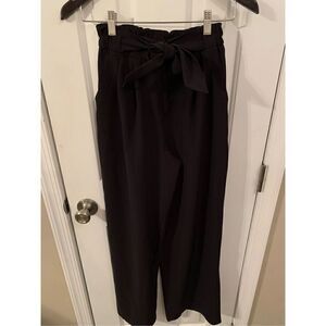 Lululemon black high waisted pants with pockets no size tag fits 0-2
